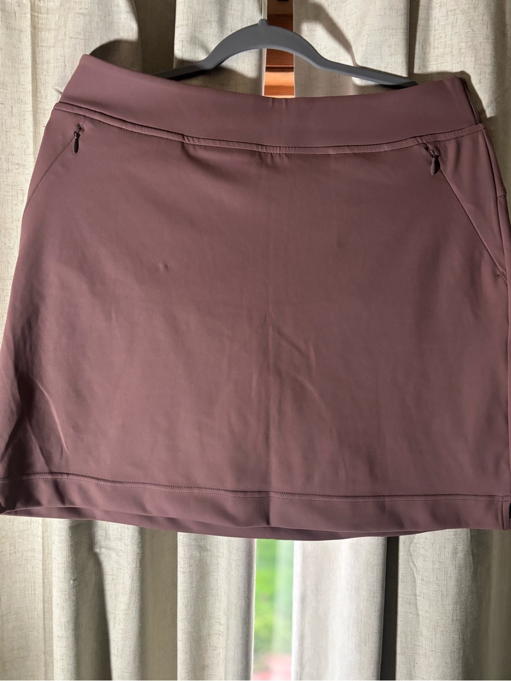 Women's Mauve Performance Mini Skort with Zip Pockets